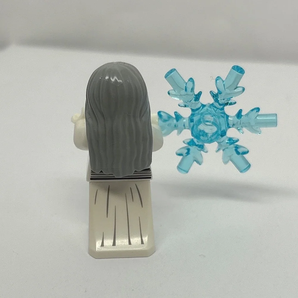 LEGO Minifig hol209 Ice King Man Wizard BAM Exclusive Minifigure Snowflake